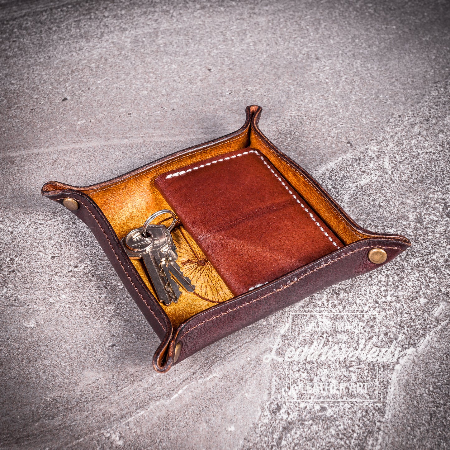 Valet tray